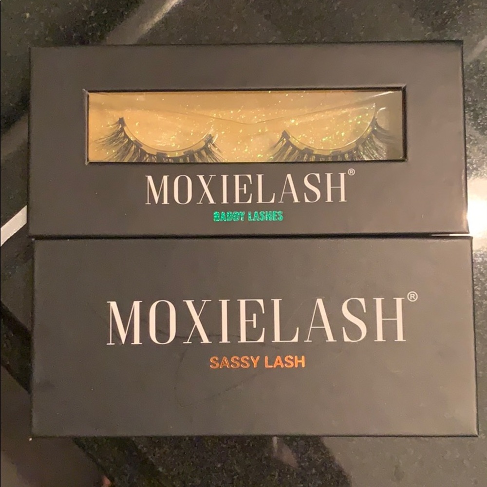 Set of moxie Magnetic lashes